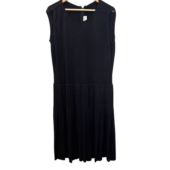 St John Collection Dress Women’s 16 Black Sleeveless Knit Pleated USA Classic - Picture 1 of 10